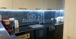شقة سكنية 3-комн 80 m² - الملك بارنافاز, Batumi