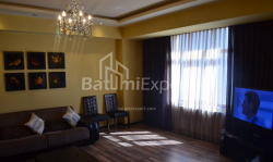 شقة سكنية 84 متر مربع - ايليا تشافتشافادزه, Batumi, جورجيا