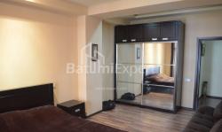 شقة سكنية 84 متر مربع - ايليا تشافتشافادزه, Batumi, جورجيا