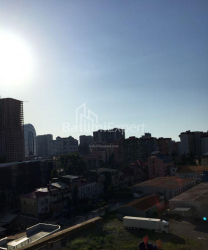 شقة سكنية 4-комн 76 m² - الكسندرا بوشكين, Batumi