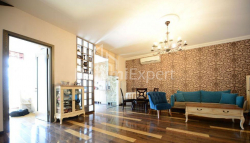 شقة سكنية 4-комн 93 m² - فاختانغ جورجاسالي, Batumi