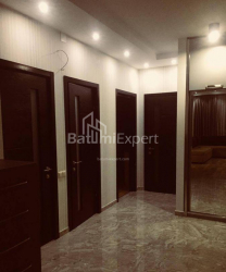 شقة سكنية 152 متر مربع - فاختانغ جورجاسالي, Batumi, جورجيا