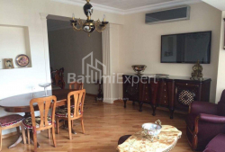 شقة سكنية 5-комн 120 m² - الملك بارنافاز, Batumi