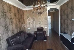شقة سكنية 4-комн 76 m² - شالفا إيناساريدزه, Batumi