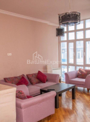 شقة سكنية 95 متر مربع - فاختانغ جورجاسالي, Batumi, جورجيا