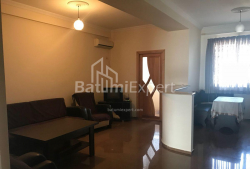 شقة سكنية 80 متر مربع - بيتر تشايكوفسكي, Batumi, جورجيا