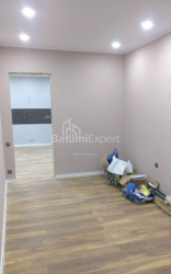 شقة سكنية 5-комн 112 m² - شالفا إيناساريدزه, Batumi