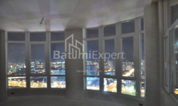 شقة سكنية 4-комн 106 m² - إيفان جافاخيشفيلي, Batumi