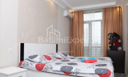 شقة سكنية 112 متر مربع - نيكو بيروسماني, Batumi, جورجيا