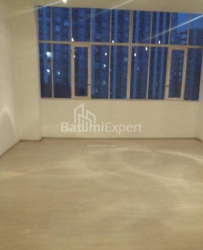 شقة سكنية 4-комн 150 m² - زورابا جورجيلادزه, Batumi