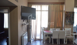 شقة سكنية 4-комн 119 m² - ايليا تشافتشافادزه, Batumi