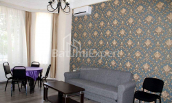 شقة سكنية 4-комн 125 m² - الملك بارنافاز, Batumi
