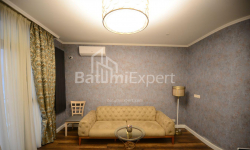 شقة سكنية 60 متر مربع - فاختانغ جورجاسالي, Batumi, جورجيا