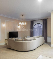 شقة سكنية 4-комн 140 m² - يوريفسكايا, Batumi