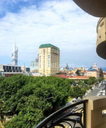 شقة سكنية 110 متر مربع - زورابا جورجيلادزه, Batumi, جورجيا