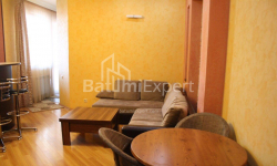شقة سكنية 2-комн 67 m² - يوريفسكايا, Batumi