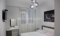 شقة سكنية 2-комн 47 m² - زورابا جورجيلادزه, Batumi