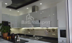 شقة سكنية 3-комн 80 m² - يوريفسكايا, Batumi