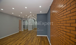شقة سكنية 112 متر مربع - شالفا إيناساريدزه, Batumi, جورجيا