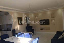 شقة سكنية 85 متر مربع - الكسندرا بوشكين, Batumi, جورجيا