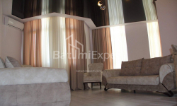 شقة سكنية 80 متر مربع - زورابا جورجيلادزه, Batumi, جورجيا