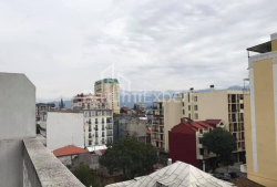 شقة سكنية 71 متر مربع - ديفيد كلدياشفيلي, Batumi, جورجيا