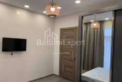 شقة سكنية 2-комн 56 m² - ديفيد أغماشينبلي, Batumi