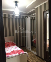 شقة سكنية 3-комн 73 m² - الملك بارنافاز, Batumi
