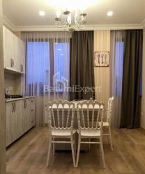 شقة سكنية 2-комн 50 m² - زورابا جورجيلادزه, Batumi