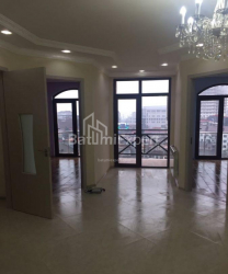 شقة سكنية 54 متر مربع - ايليا تشافتشافادزه, Batumi, جورجيا