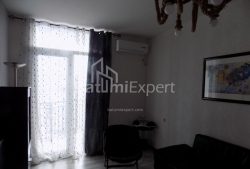 شقة سكنية 57 متر مربع - شالفا إيناساريدزه, Batumi, جورجيا