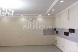 شقة سكنية 4-комн 73 m² - ايليا تشافتشافادزه, Batumi