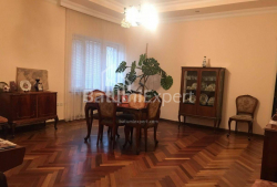 شقة سكنية 4-комн 120 m² - زورابا جورجيلادزه, Batumi