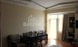 شقة سكنية 3-комн 100 m² - نيكو بيروسماني, Batumi