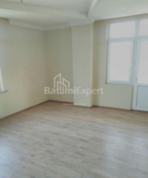 شقة سكنية 3-комн 76 m² - بيترا مليكيشفيلي, Batumi