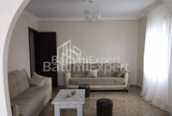 شقة سكنية 1-комн 44 m² - إيفان جافاخيشفيلي, Batumi