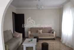 شقة سكنية 2-комн 44 m² - إيفان جافاخيشفيلي, Batumi