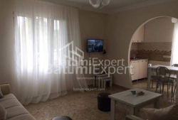 شقة سكنية 2-комн 44 m² - إيفان جافاخيشفيلي, Batumi