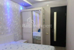 شقة سكنية 6-комн 110 m² - إيفان جافاخيشفيلي, Batumi