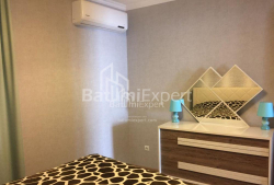 شقة سكنية 2-комн 72 m² - يوسف كوبالادزه, Batumi