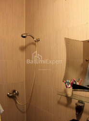 شقة سكنية 75 متر مربع - فاختانغ جورجاسالي, باتومي, جورجيا