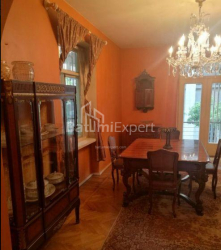 شقة سكنية 4-комн 151 m² - روستافيلي, Batumi