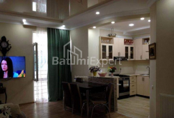 شقة سكنية 3-комн 77 m² - شالفا إيناساريدزه, Batumi