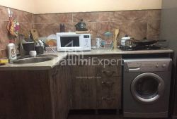 شقة سكنية 3-комн 70 m² - الملك بارنافاز, Batumi