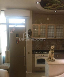 شقة سكنية 116 متر مربع - فاختانغ جورجاسالي, باتومي, جورجيا