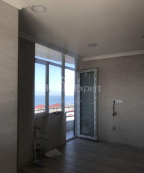 شقة سكنية 102 متر مربع - إيفان جافاخيشفيلي, باتومي, جورجيا