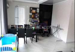 شقة سكنية 4-комн 110 m² - إيفان جافاخيشفيلي, Batumi