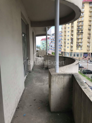 شقة سكنية 380 متر مربع - زورابا جورجيلادزه, Batumi, جورجيا