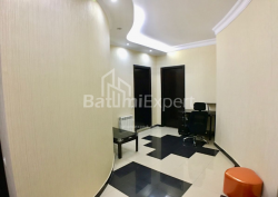 شقة سكنية 3-комн 160 m² - زورابا جورجيلادزه, Batumi