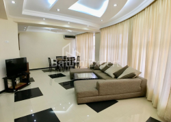 شقة سكنية 160 متر مربع - زورابا جورجيلادزه, Batumi, جورجيا